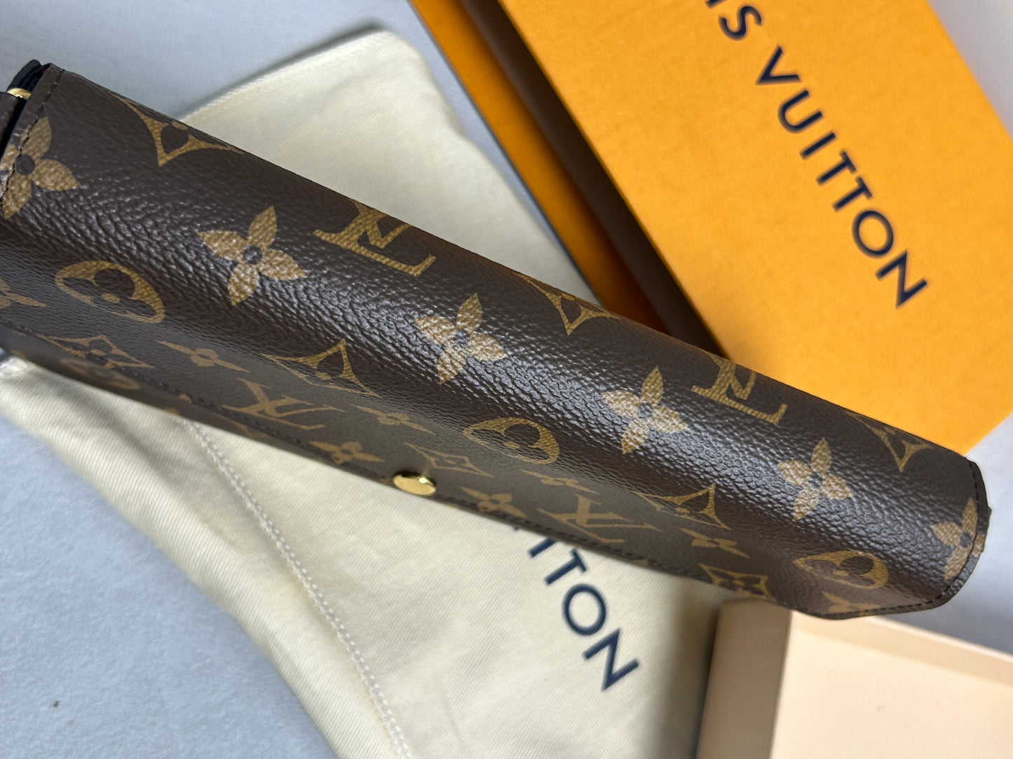 Louis Vuitton felicie pochette