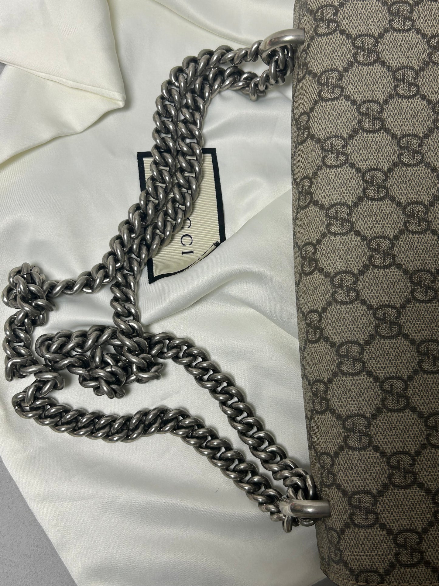 Gucci Dionysus medium shoulder bag