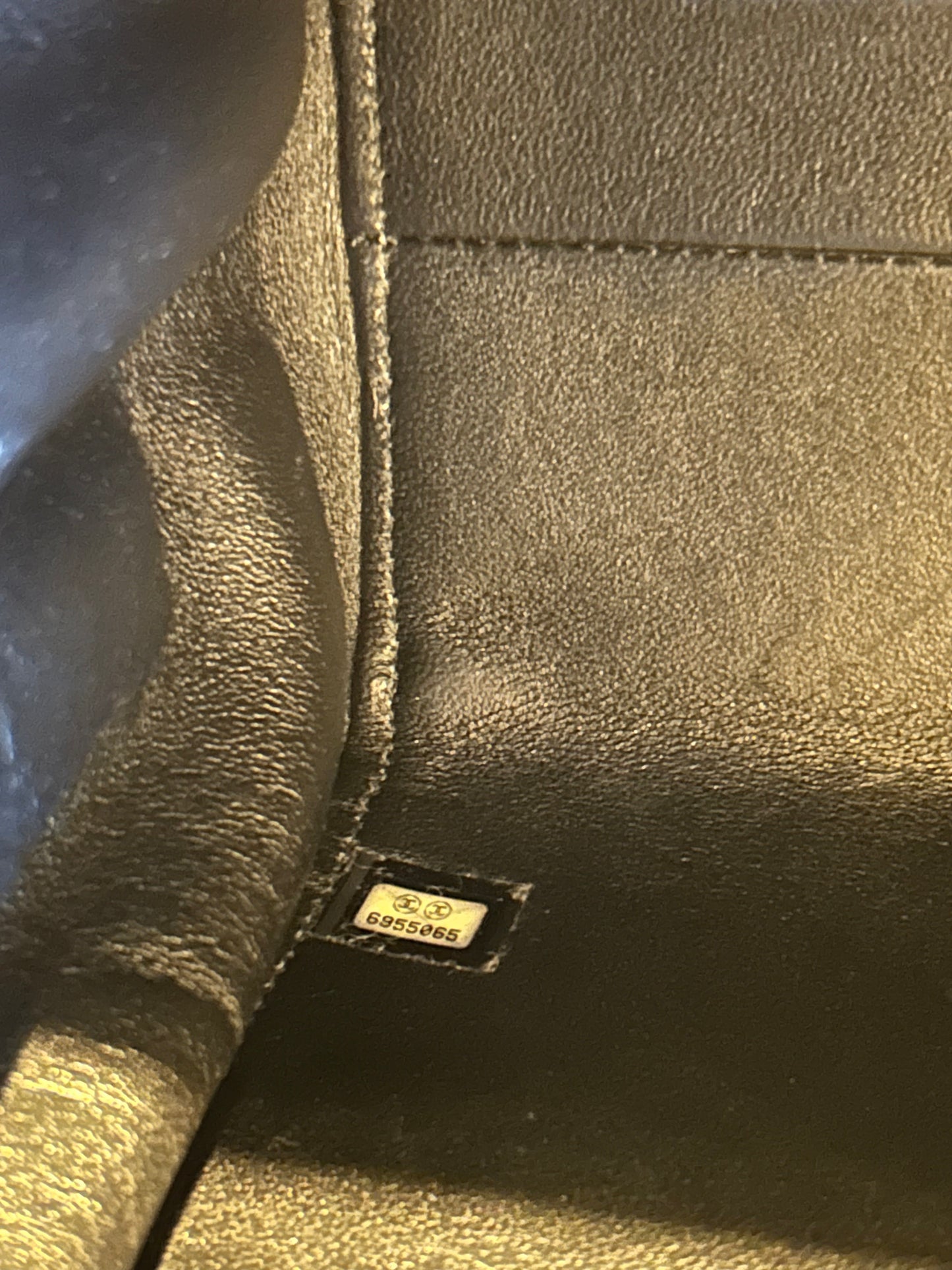 Chanel 2.55 chocolate bar patent leather shoulder bag