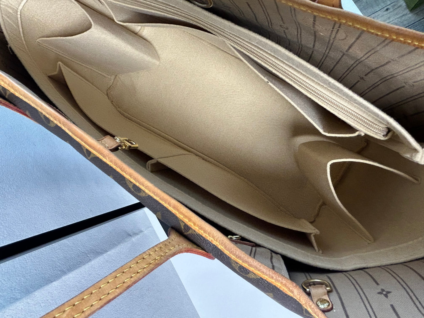 Louis Vuitton Neverfull GM in monogram