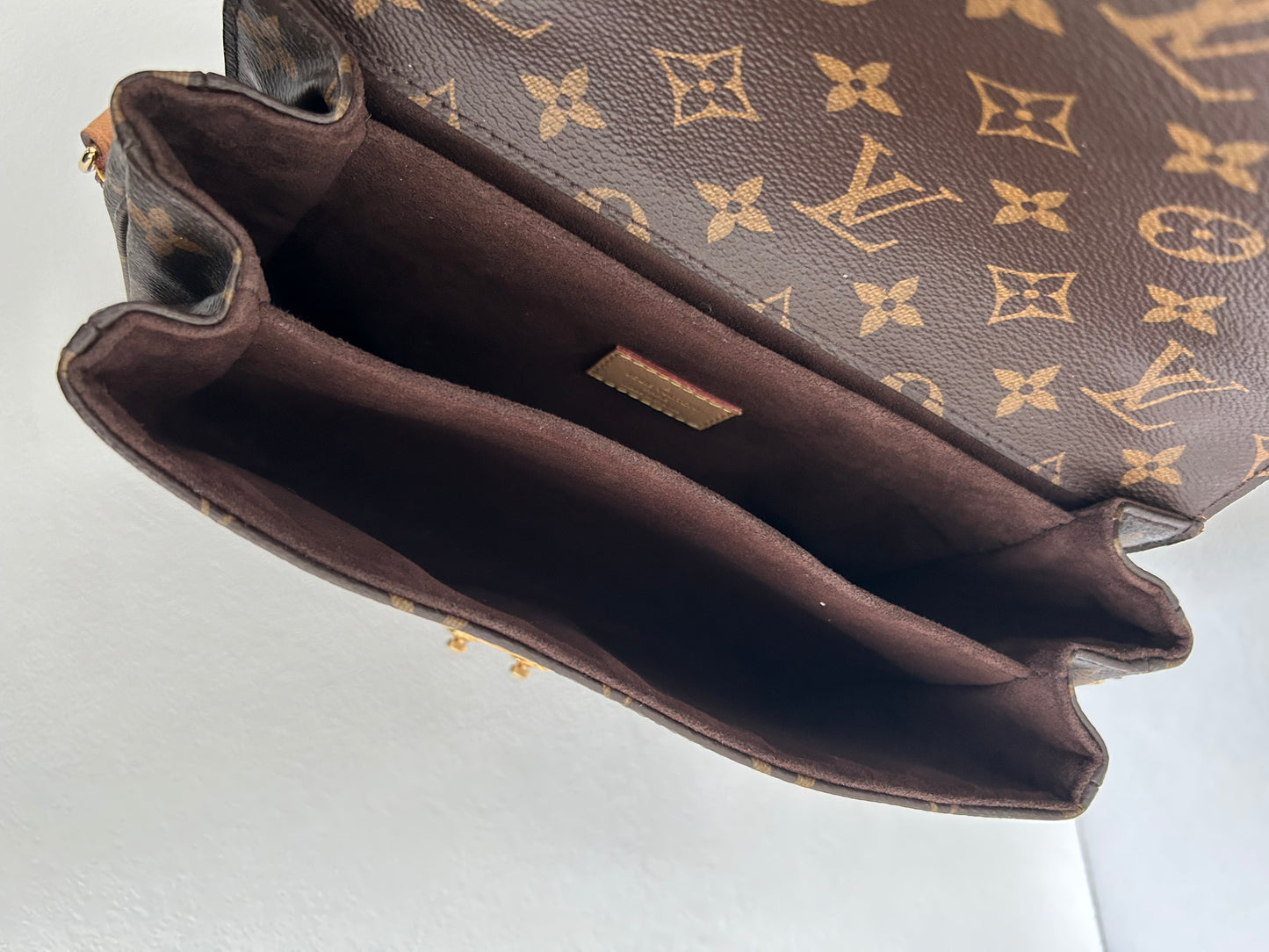 Louis Vuittion Pochette Metis Monogram