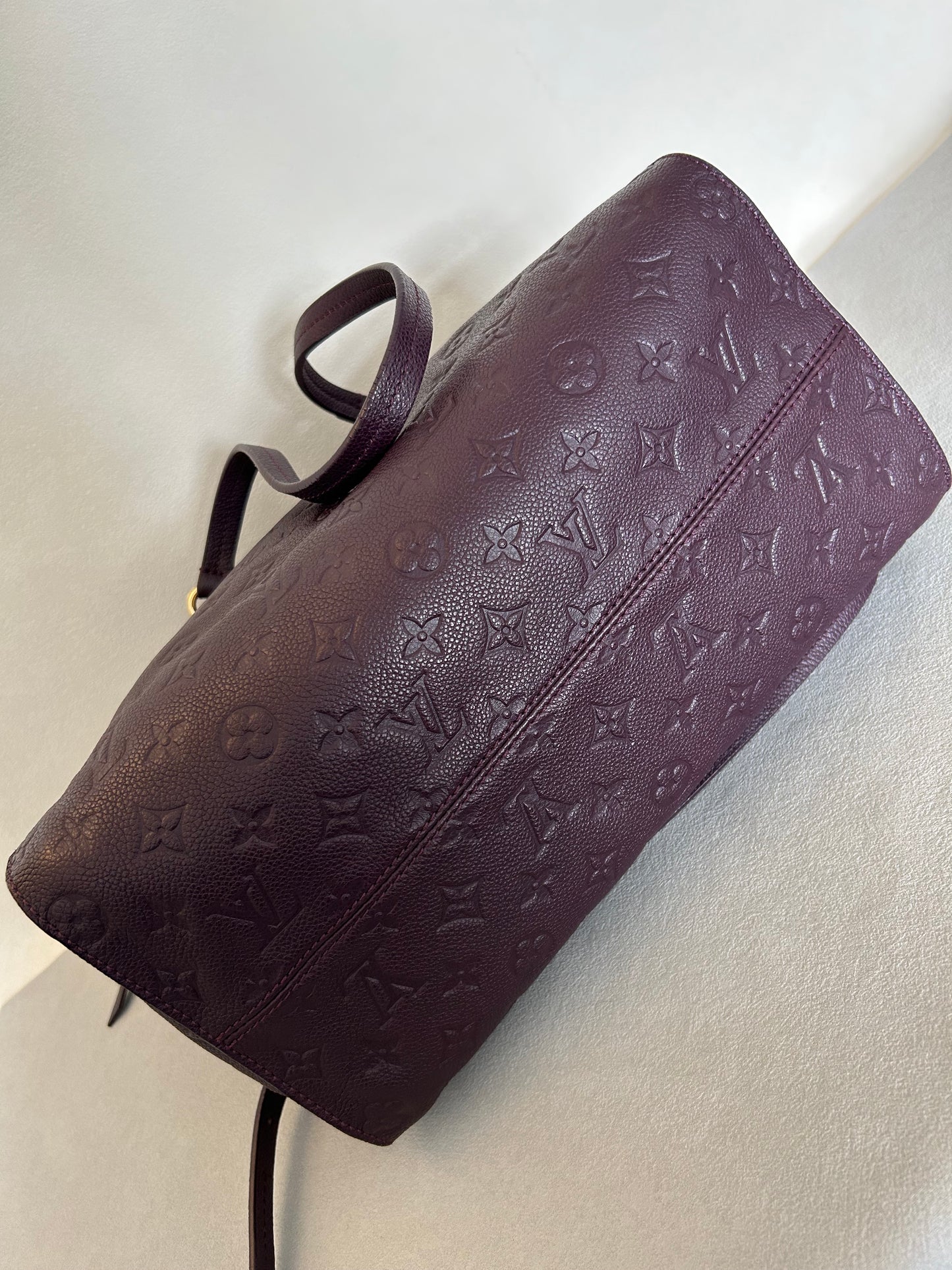 Louis Vuitton Empreinte Lumineuse in purple