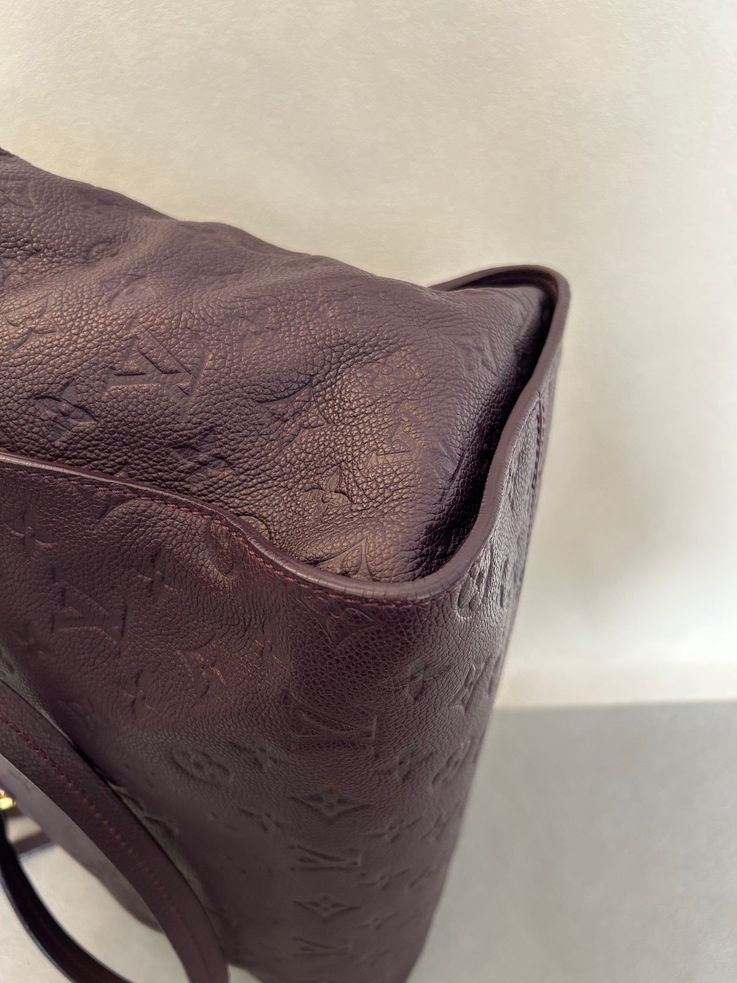 Louis Vuitton Empreinte Lumineuse in purple