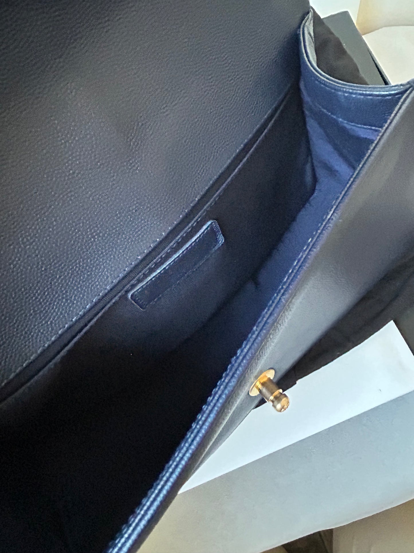 Chanel le boy blue medium in caviar leather