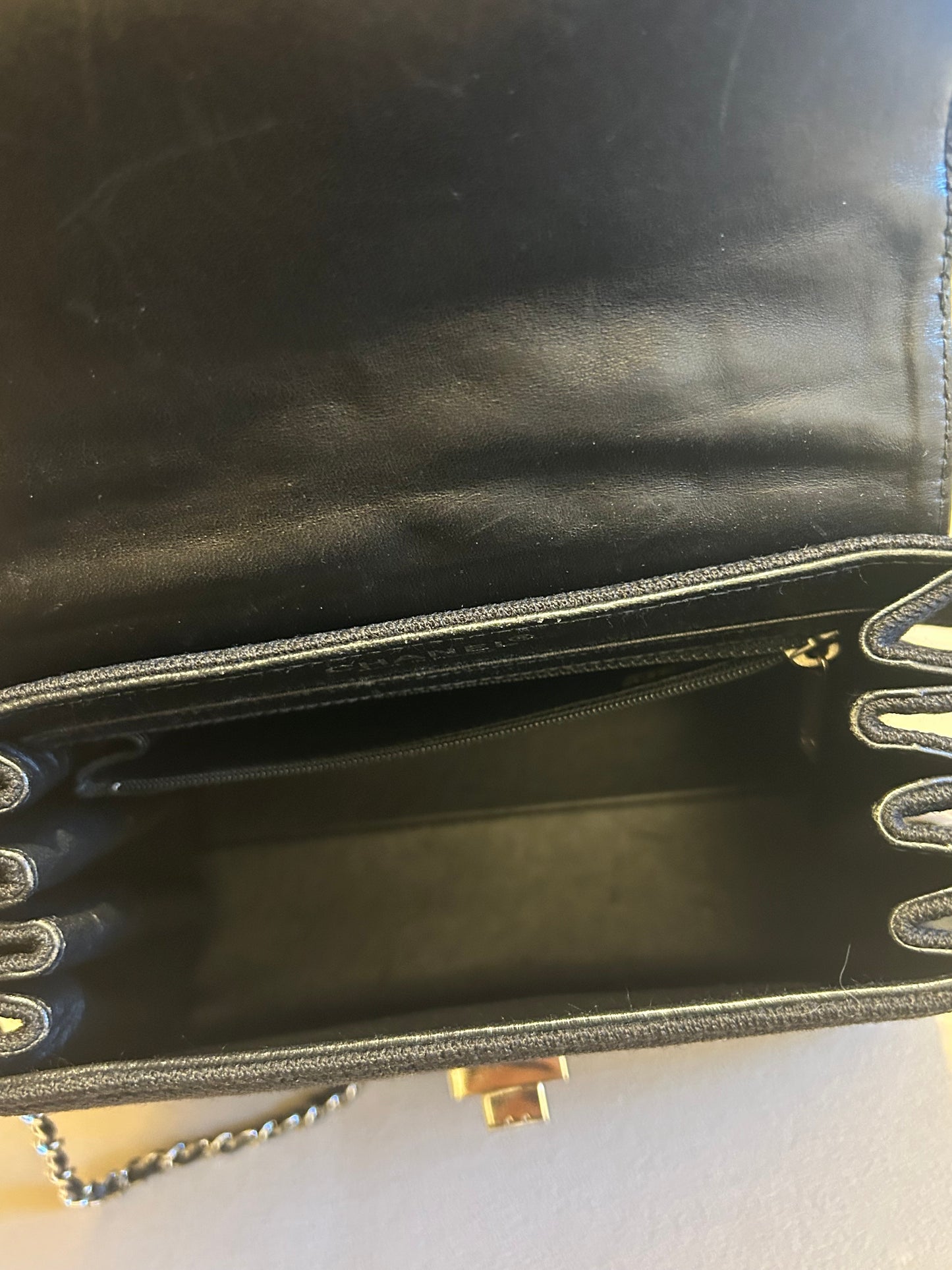 Chanel 2.55 chocolate bar patent leather shoulder bag