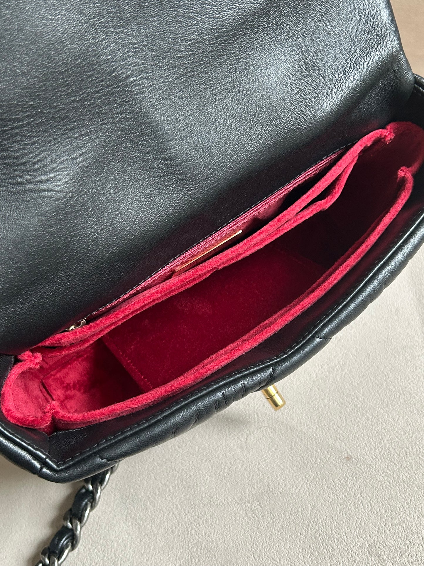 Chanel 19 bag small