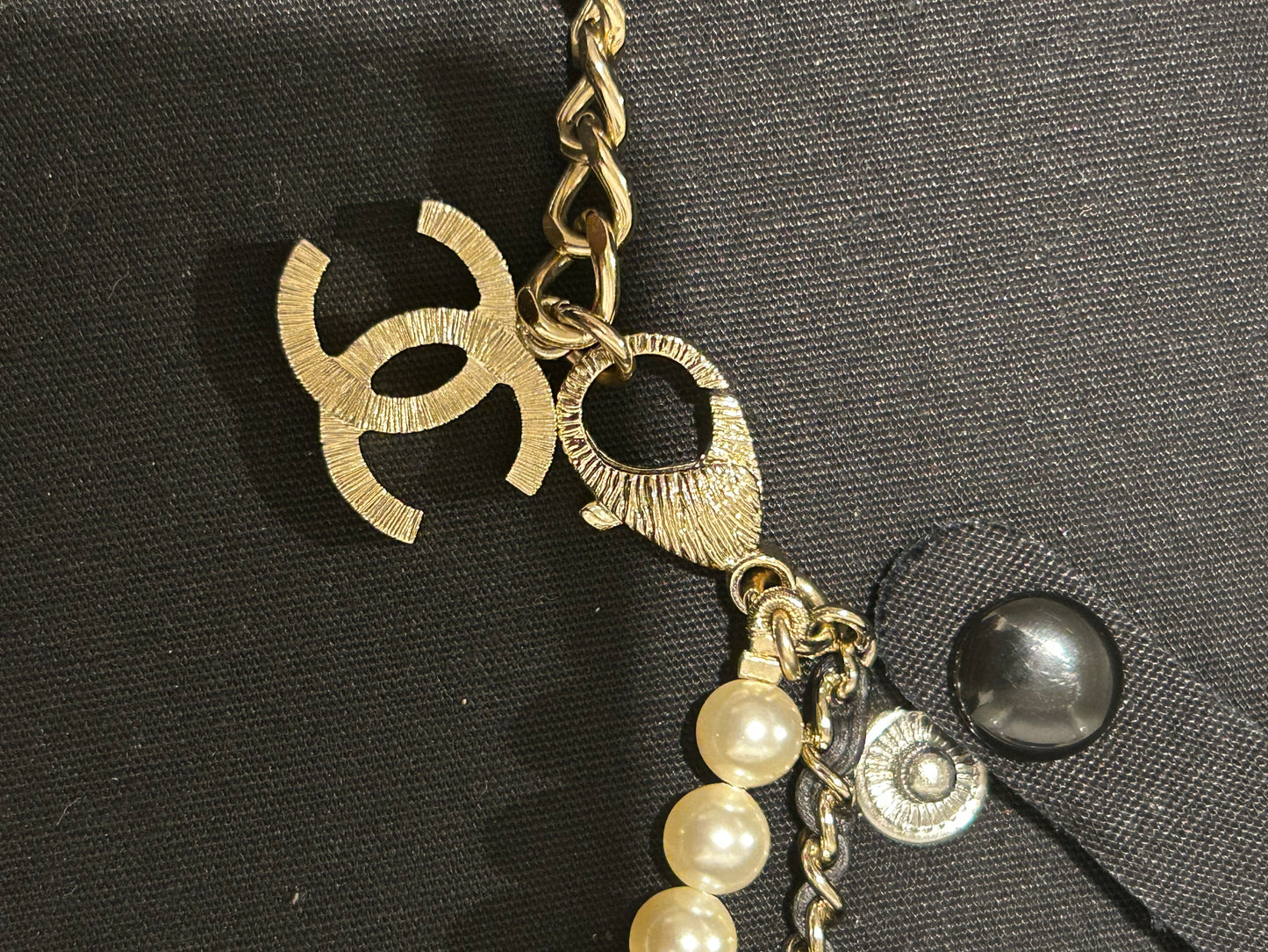 Chanel pearl and chain choker necklace