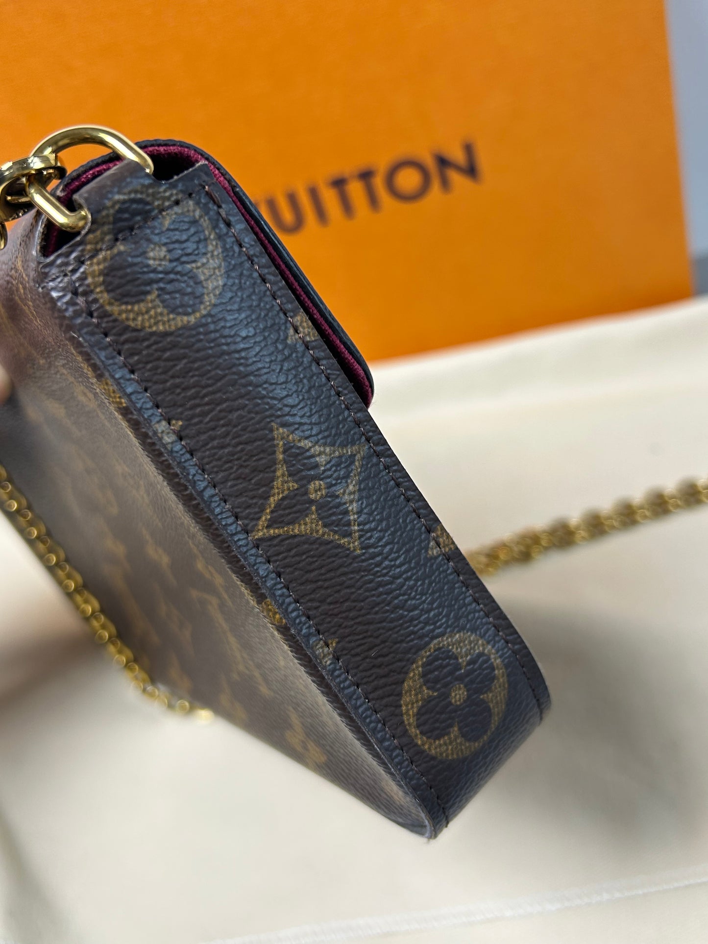 Louis Vuitton felicie pochette monogram