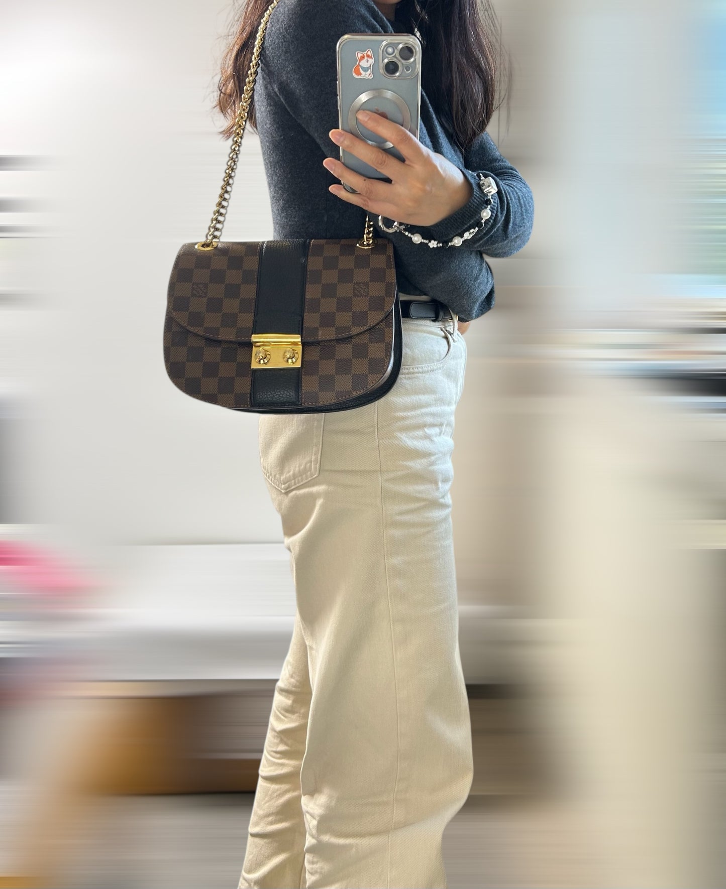 Louis Vuitton Wight shoulder bag in Damier Ebene canvas