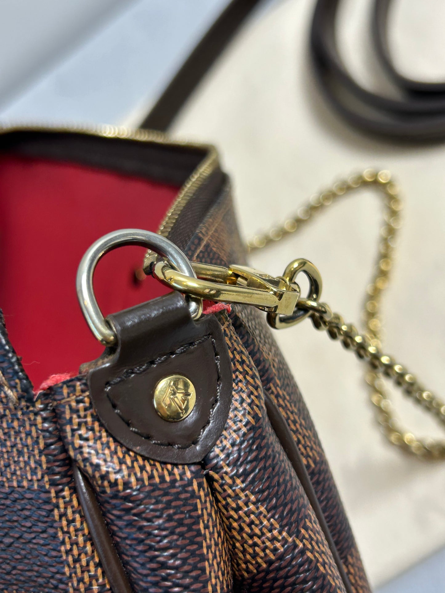 Louis Vuitton Eva clutch bag In Damier Ebene