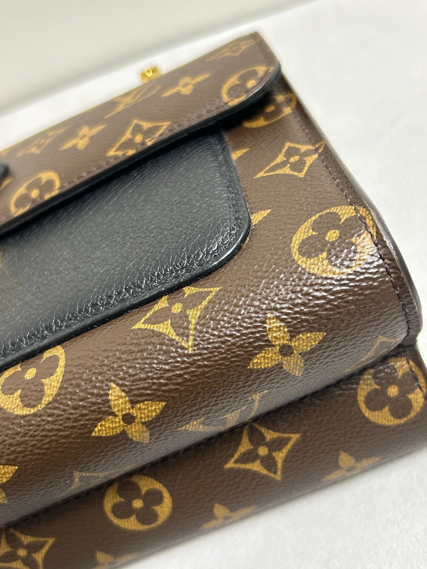 Louis Vuitton victoire monogram and black