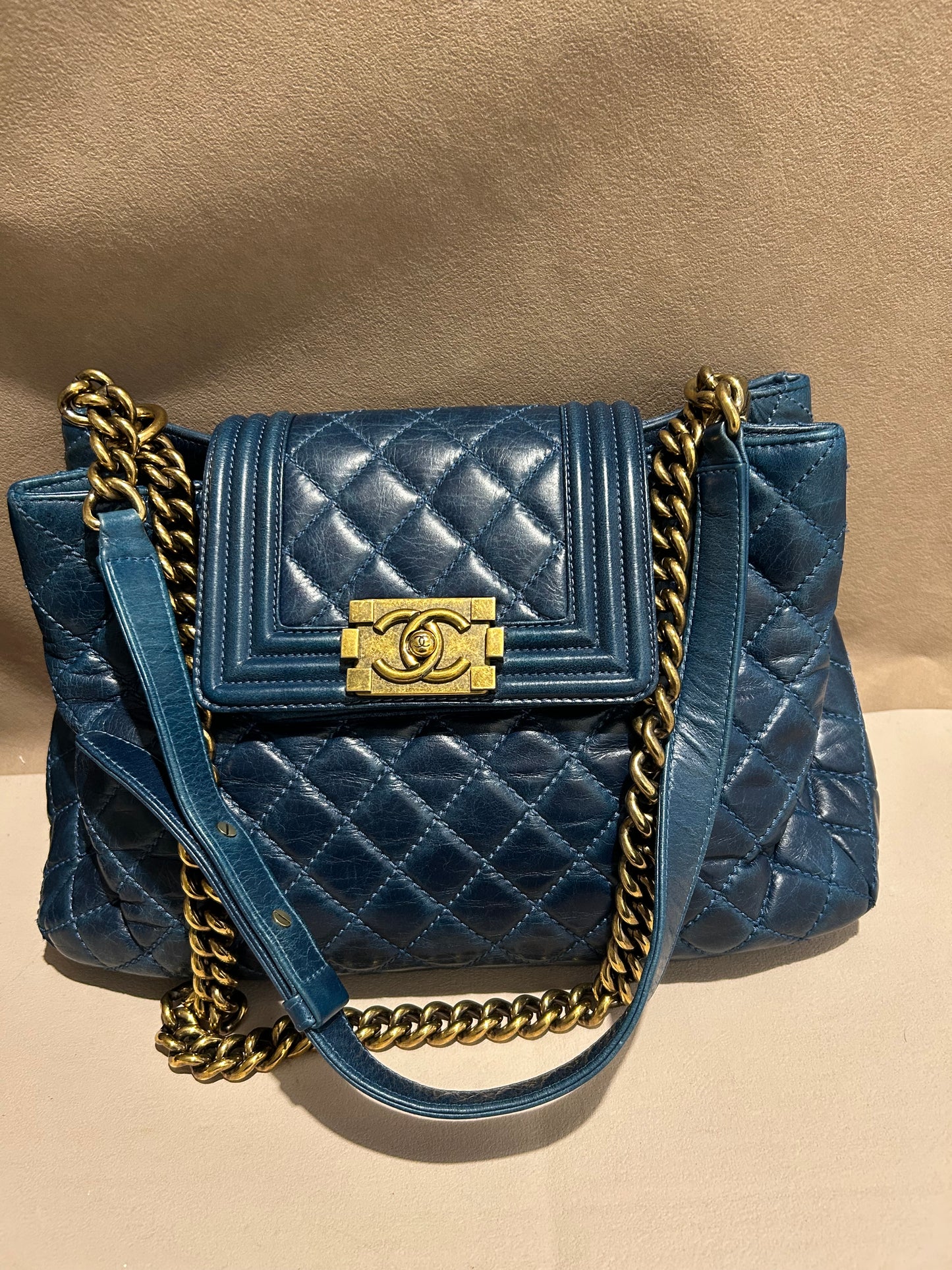Chanel boy front pocket shoulder bag
