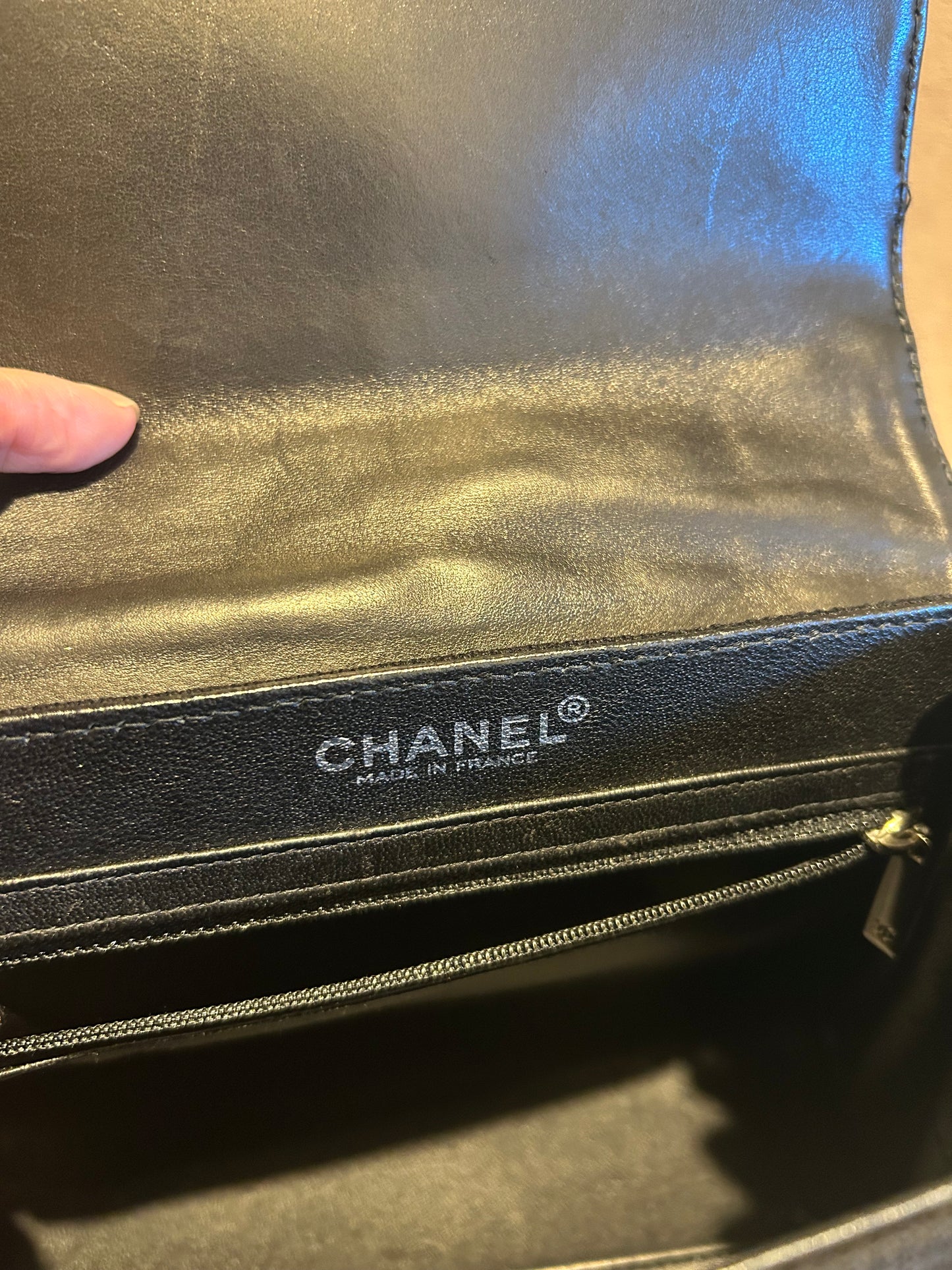 Chanel 2.55 chocolate bar patent leather shoulder bag