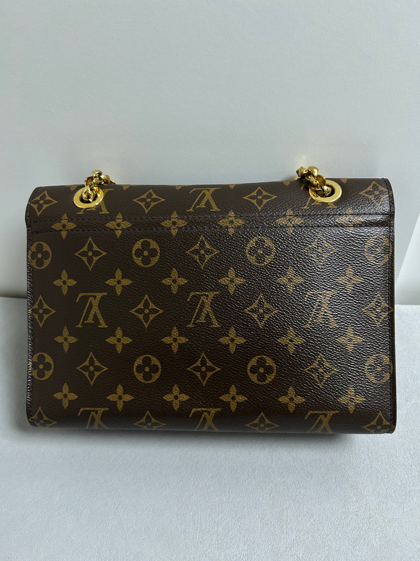 Louis Vuitton victoire monogram and black