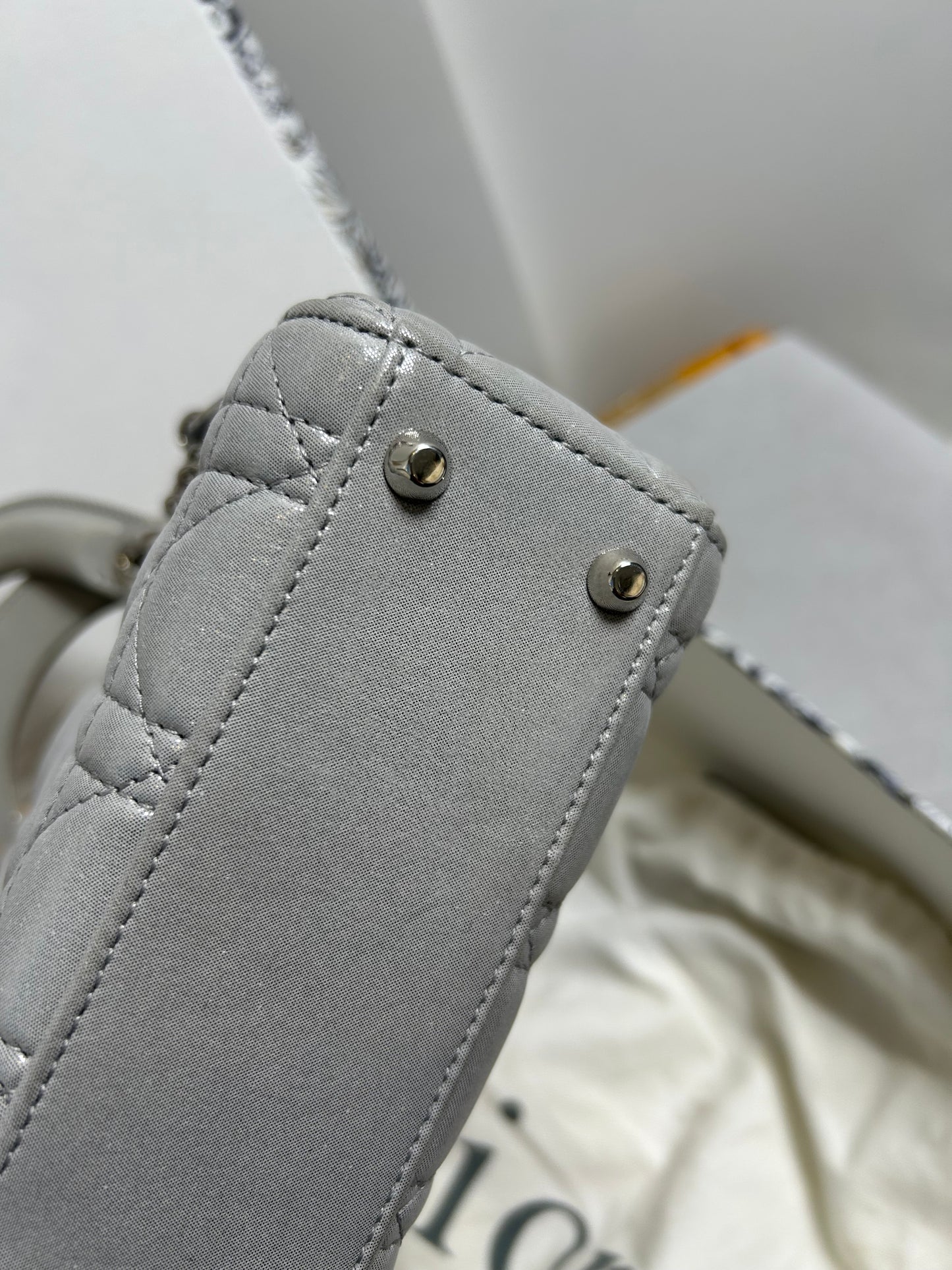 Dior lady Dior mini pearly grey