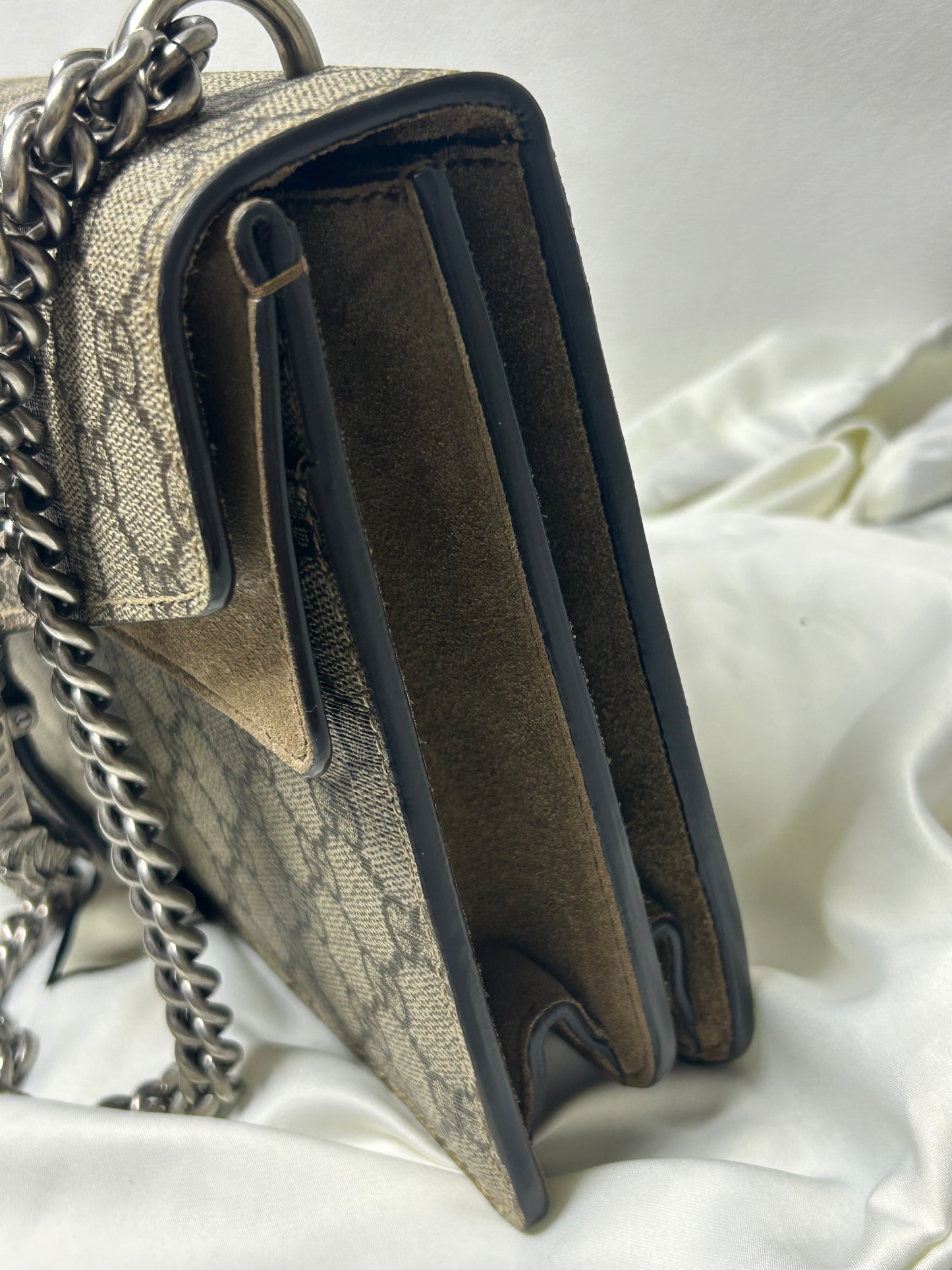 Gucci Dionysus medium shoulder bag