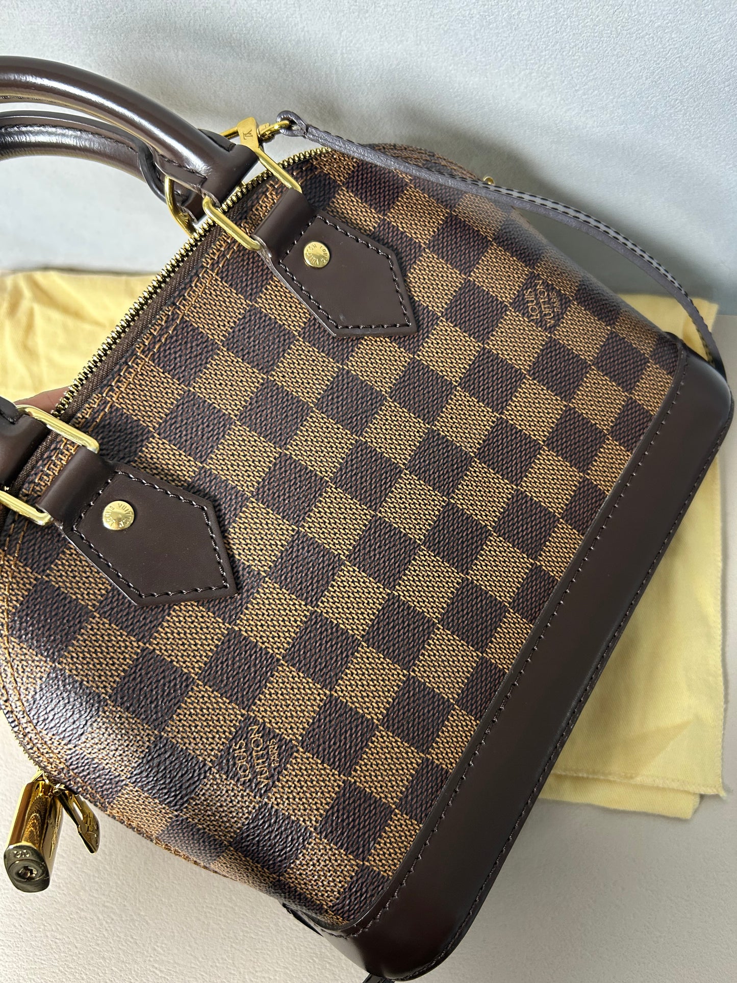 Louis Vuitton Alma BB In Damier Ebene