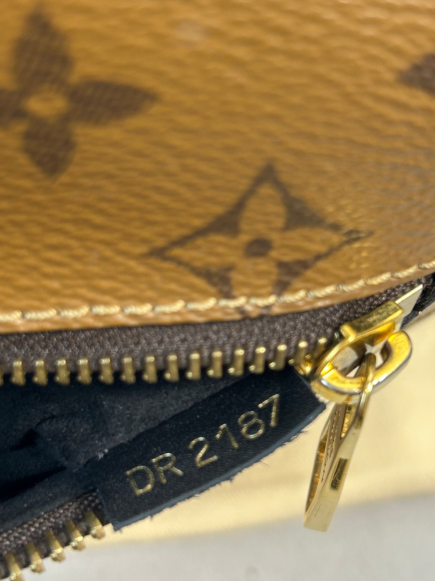 Louis Vuitton reverse monogram pochette Metis