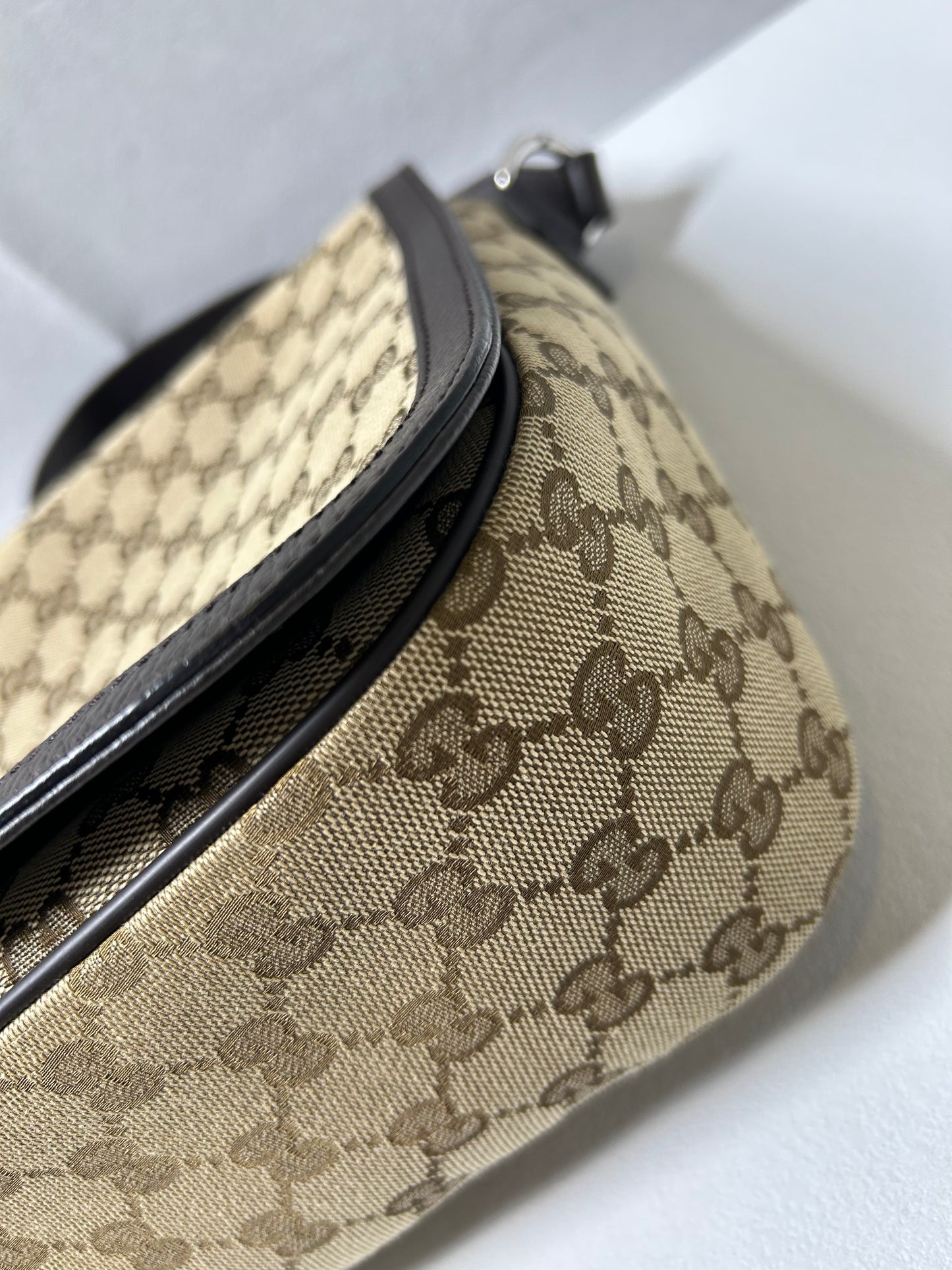 Gucci GG canvas unisex large messenger bag