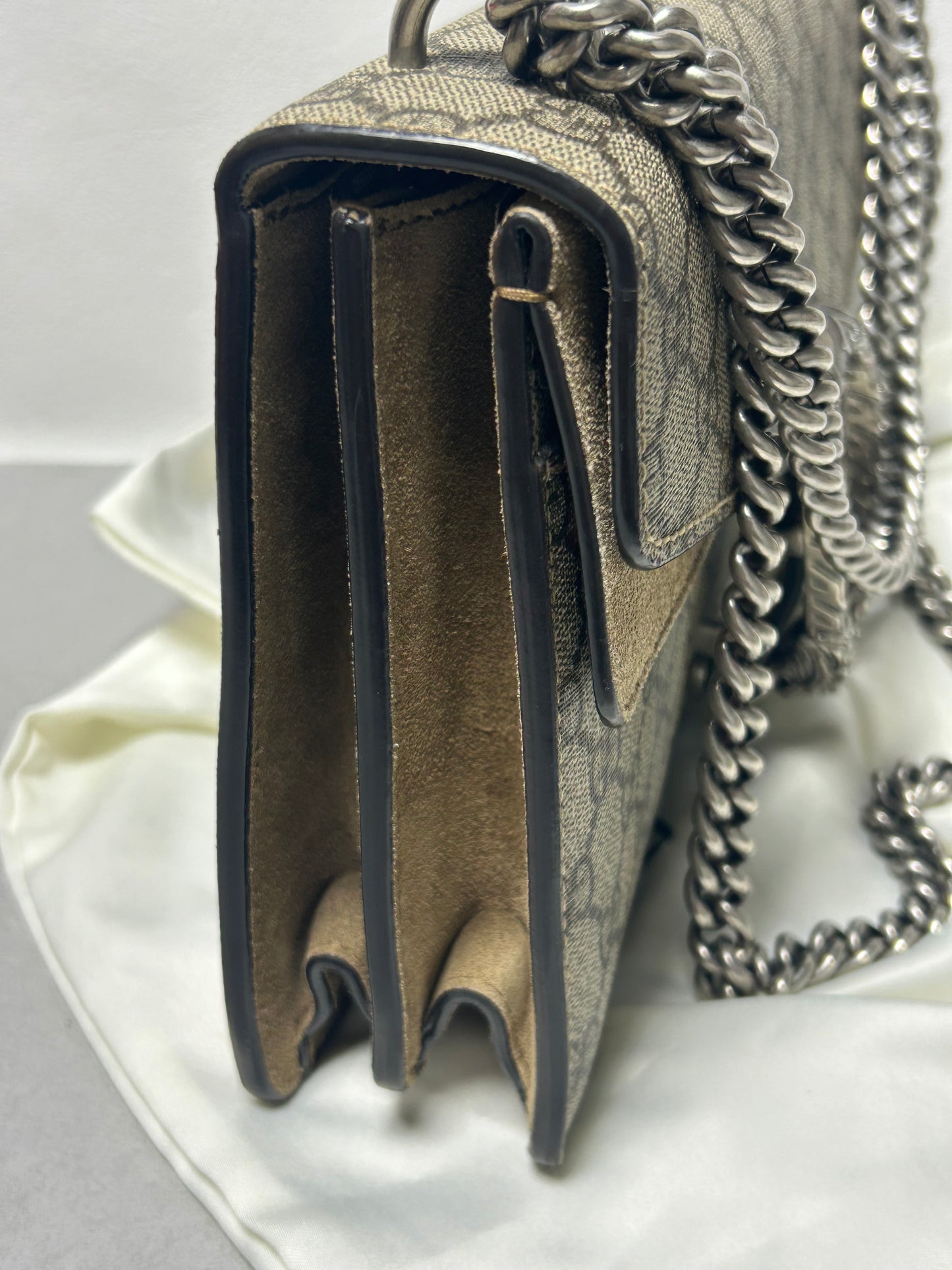 Gucci Dionysus medium shoulder bag