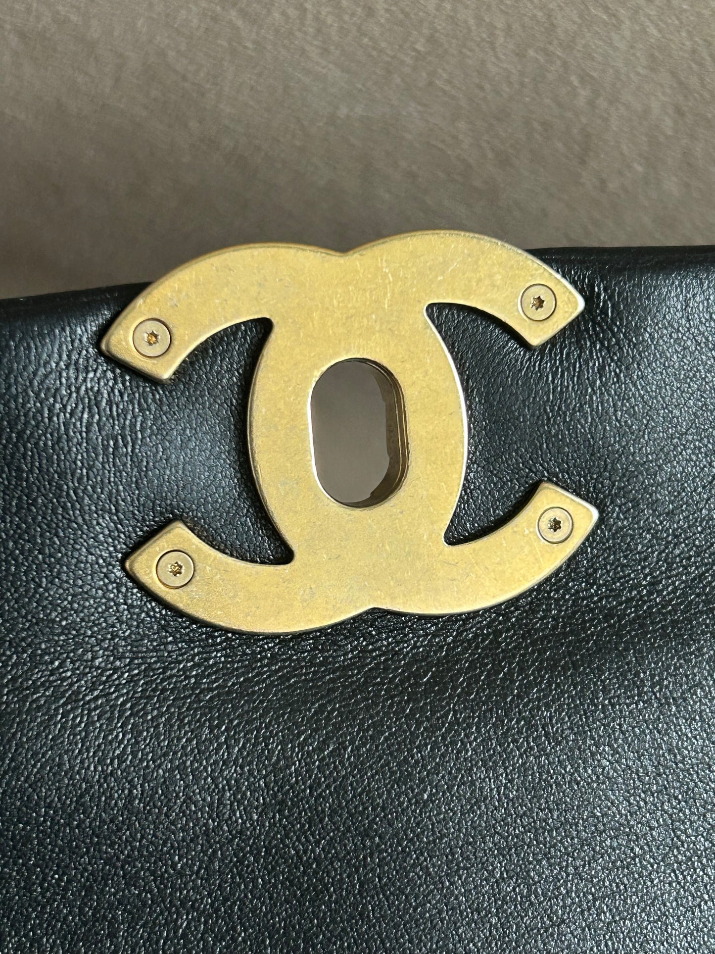 Chanel 19 bag small