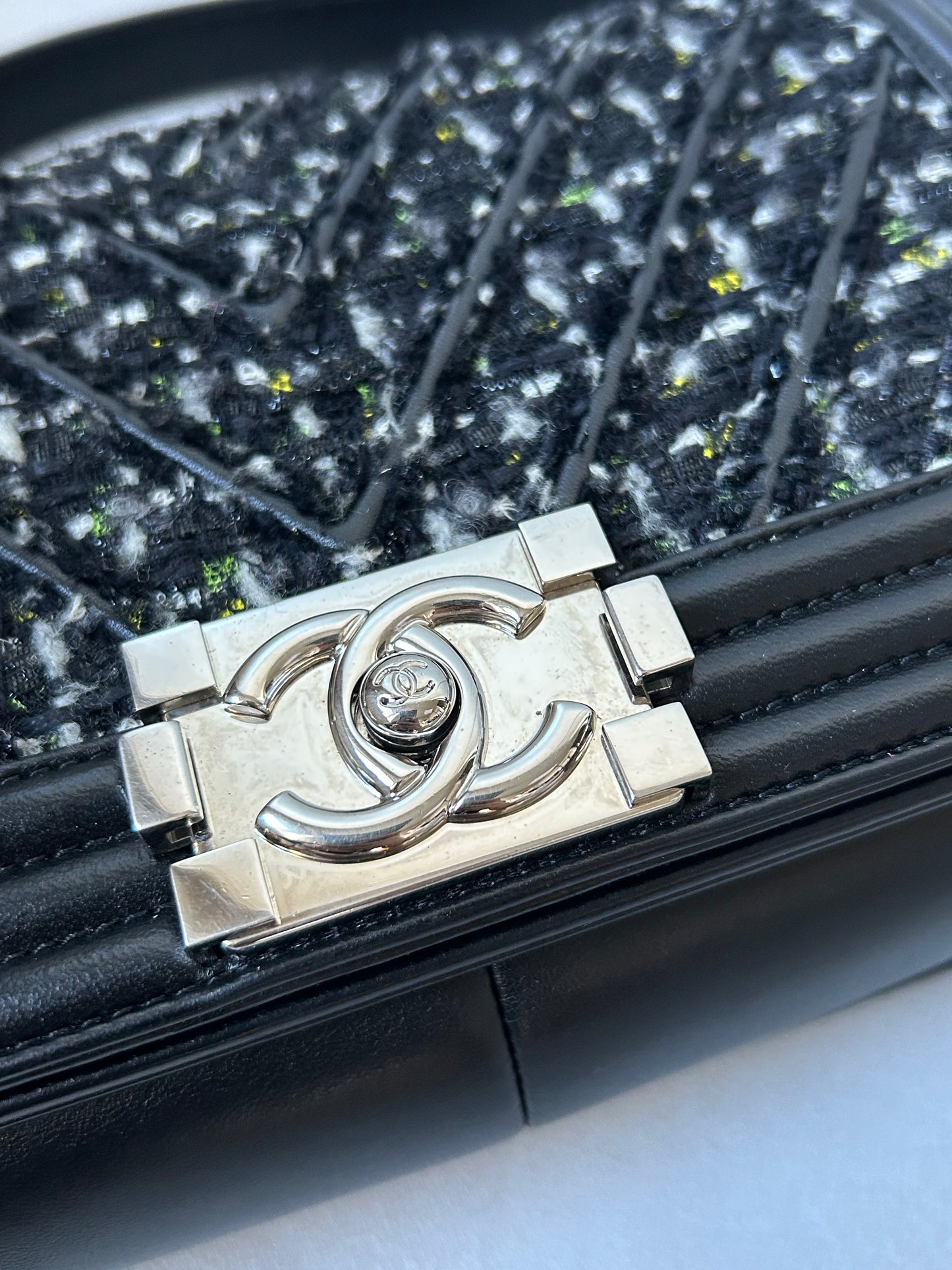 Chanel le boy medium black leather and tweed