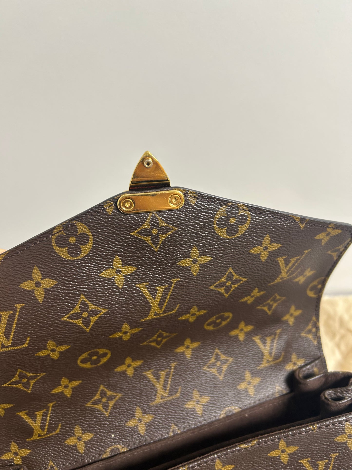 Louis Vuitton monogram pochette Metis