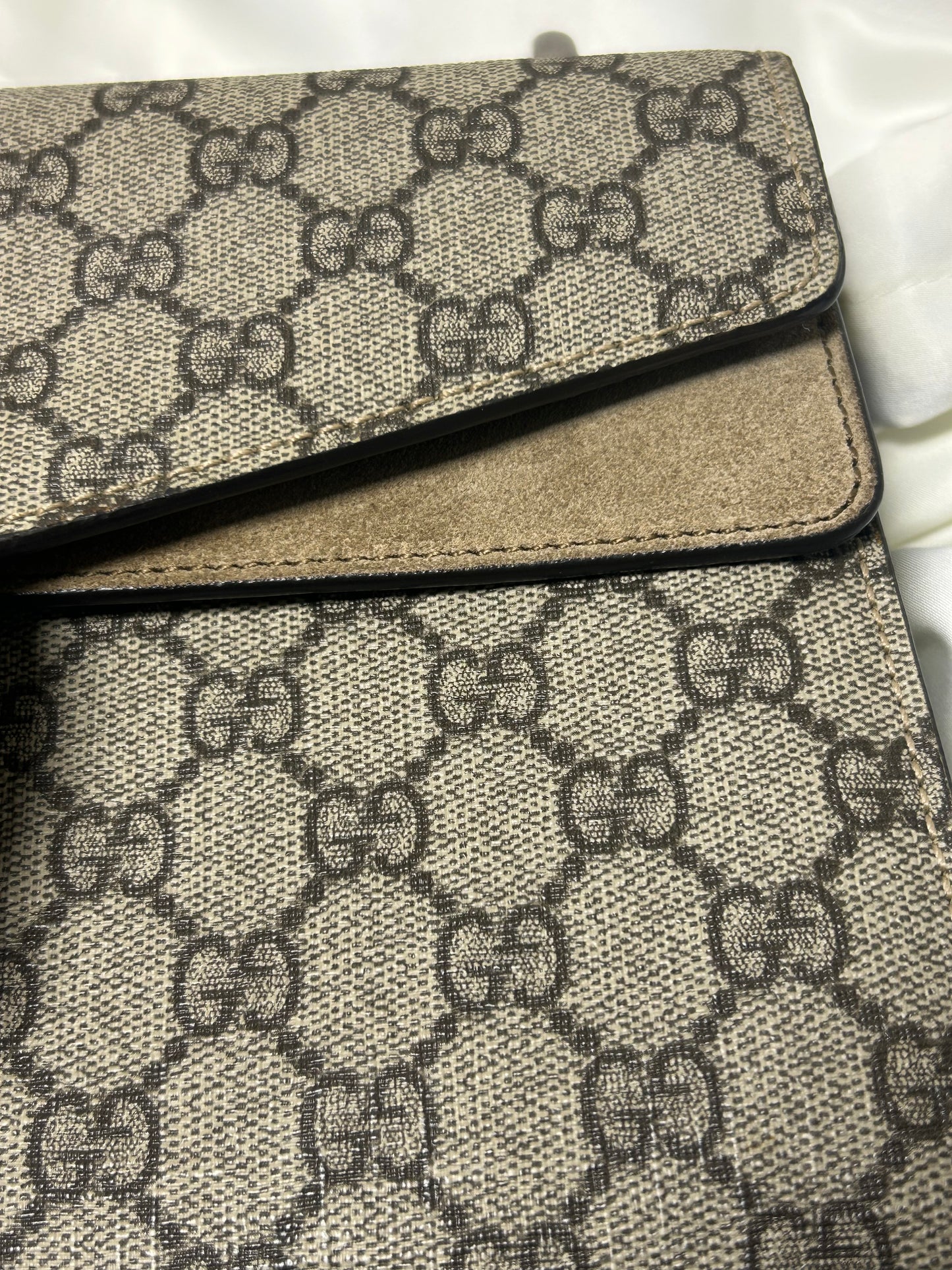 Gucci Dionysus medium shoulder bag