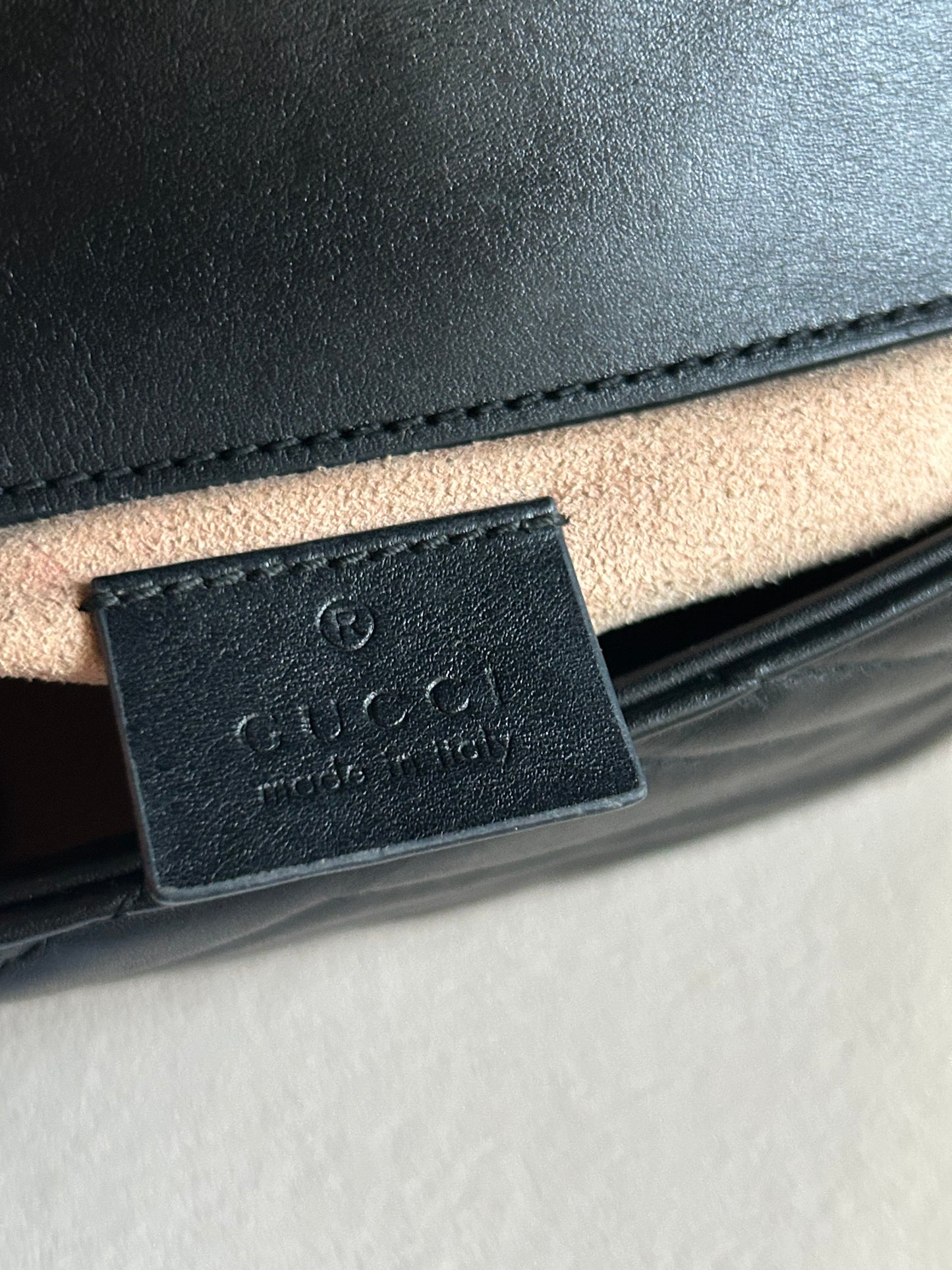 Gucci mini black marmont
