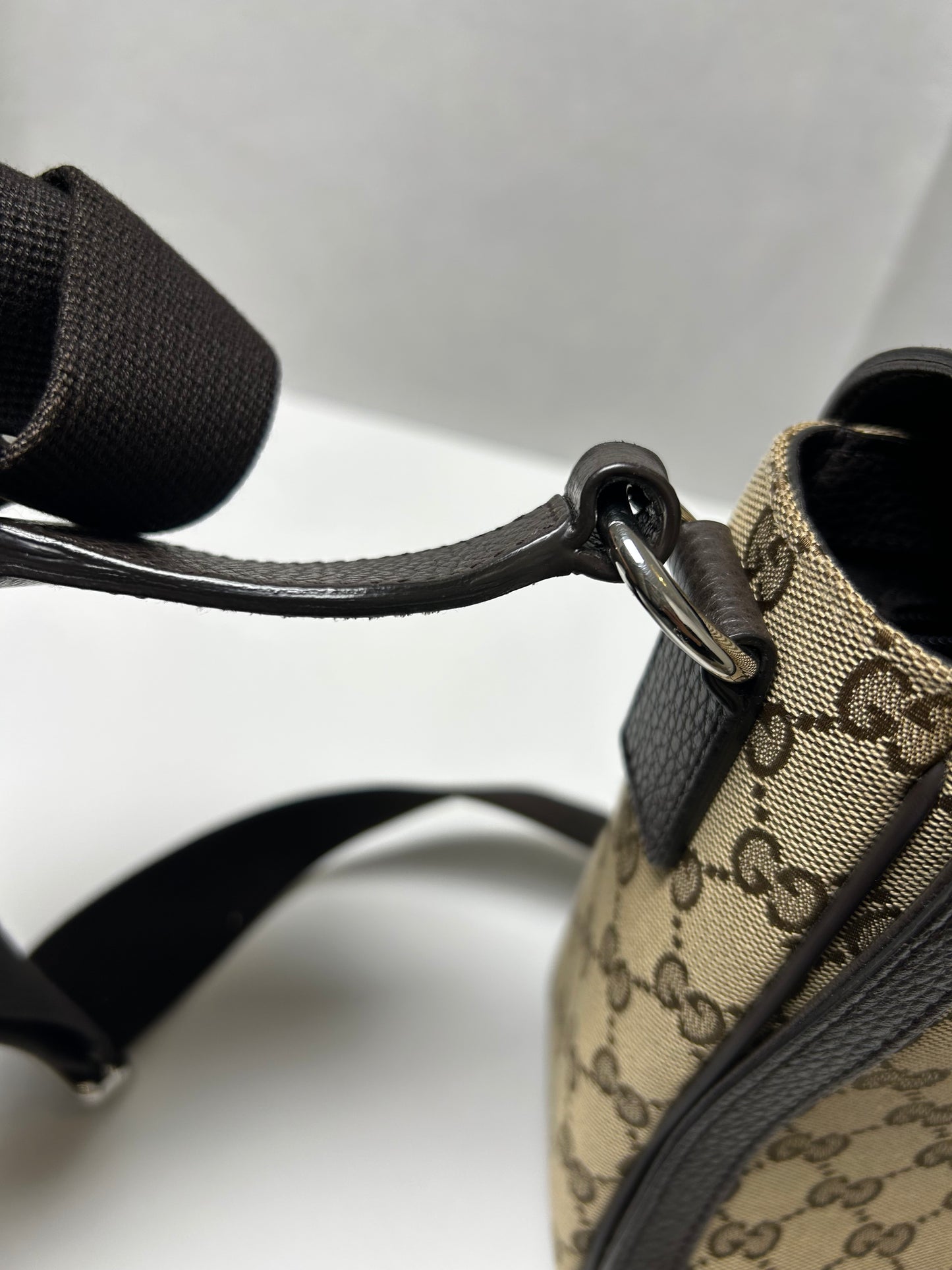 Gucci GG canvas unisex large messenger bag