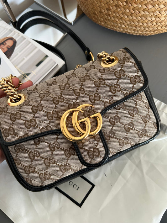 Gucci GG Beige Marmont Mini 22 Shoulder Bag
