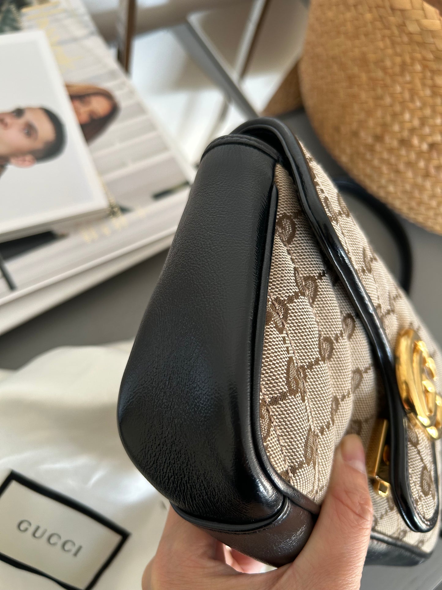Gucci GG Beige Marmont Mini 22 Shoulder Bag