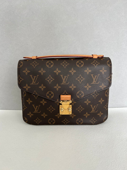 Louis Vuittion Pochette Metis Monogram