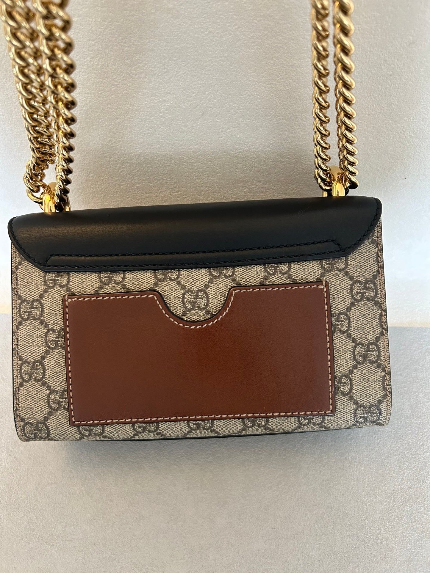 Gucci padlock GG Supreme Shoulder Bag