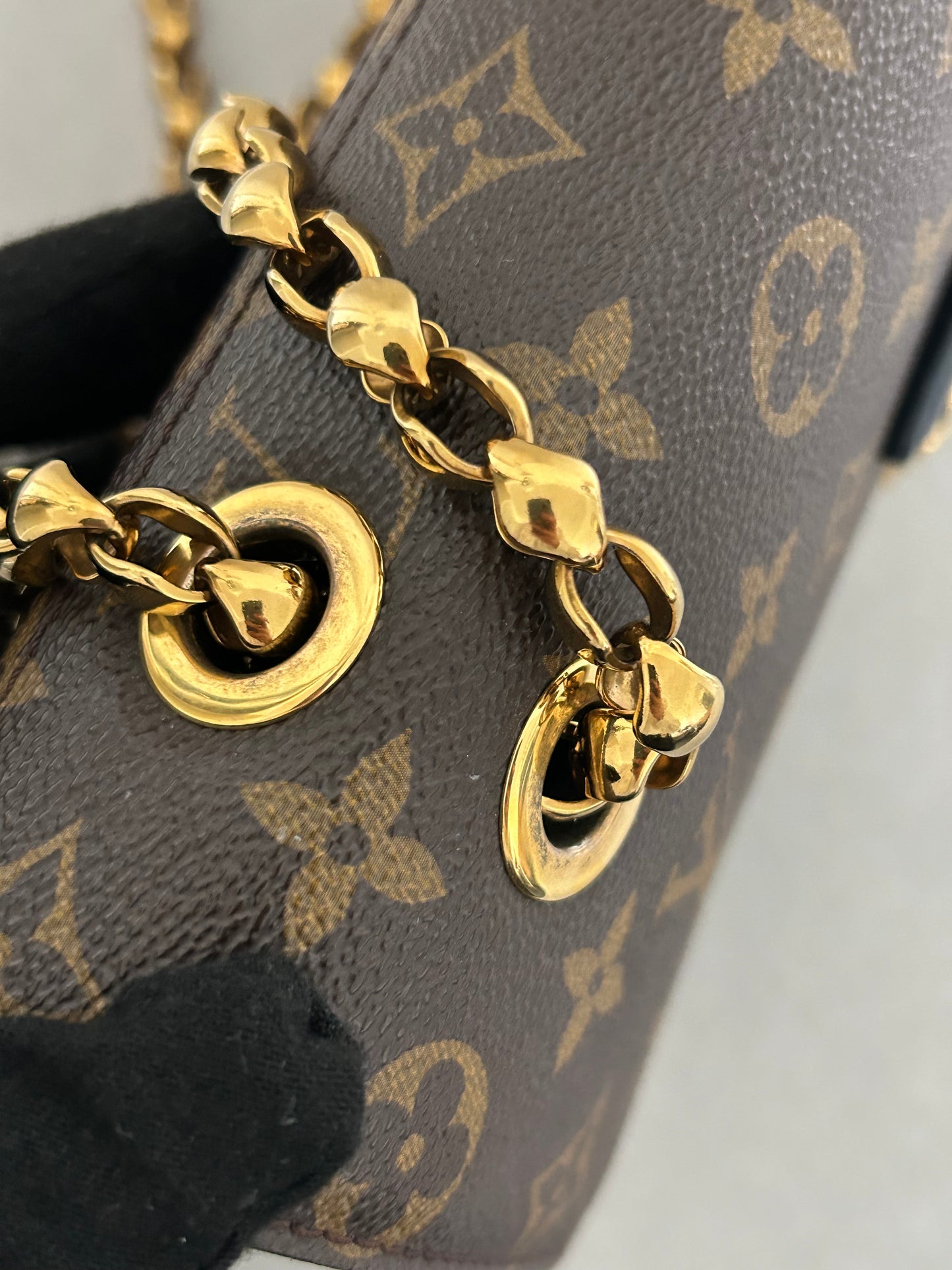 Louis Vuitton victoire monogram and navy blue shoulder bag